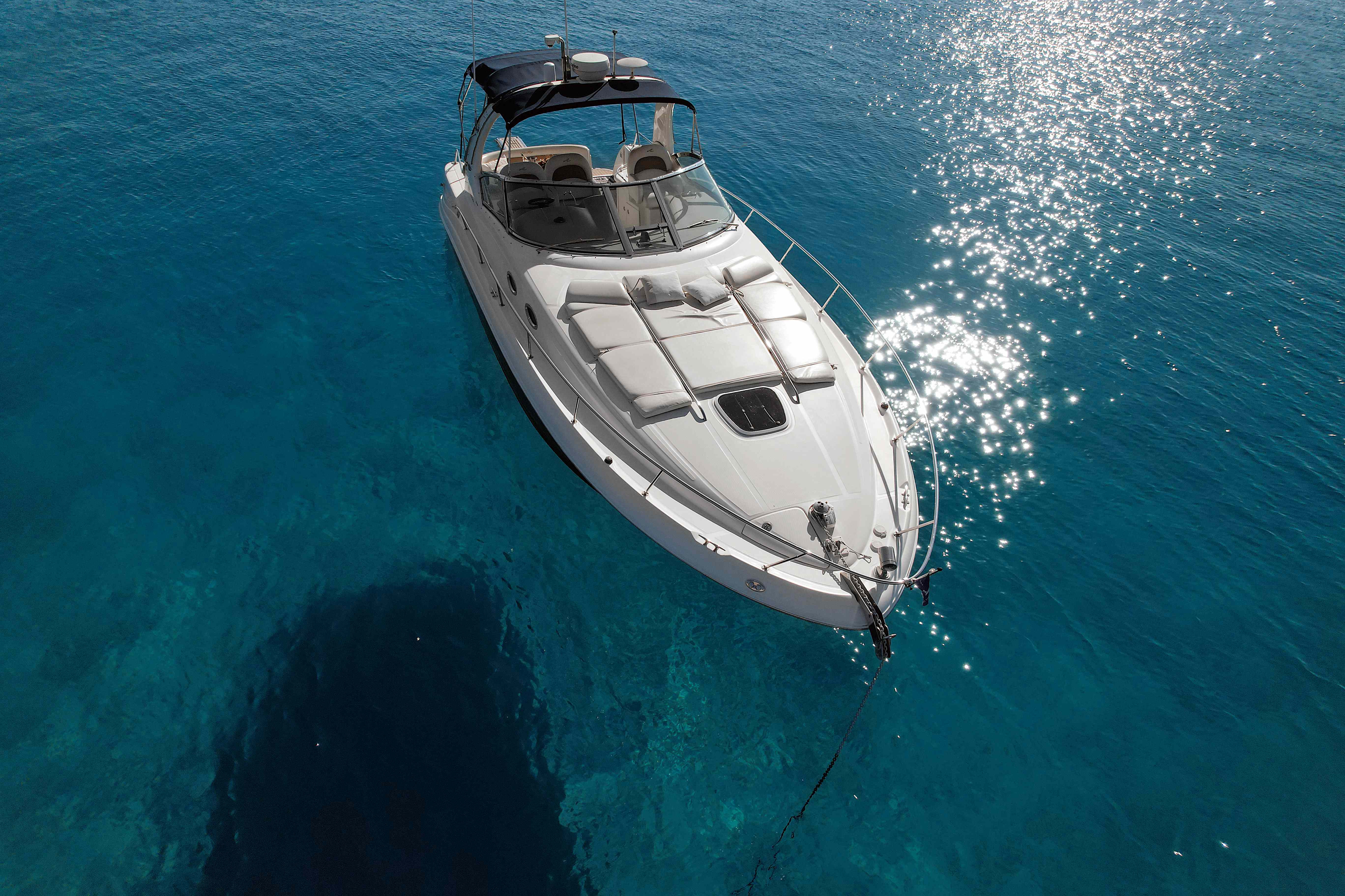 Sea Ray 375 photo 11